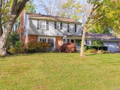 2132 Park Ridge Dr, Bloomfield Hills, MI, 48304