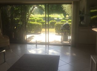 109 S Racquet Club Dr, Rancho Mirage, CA 92270