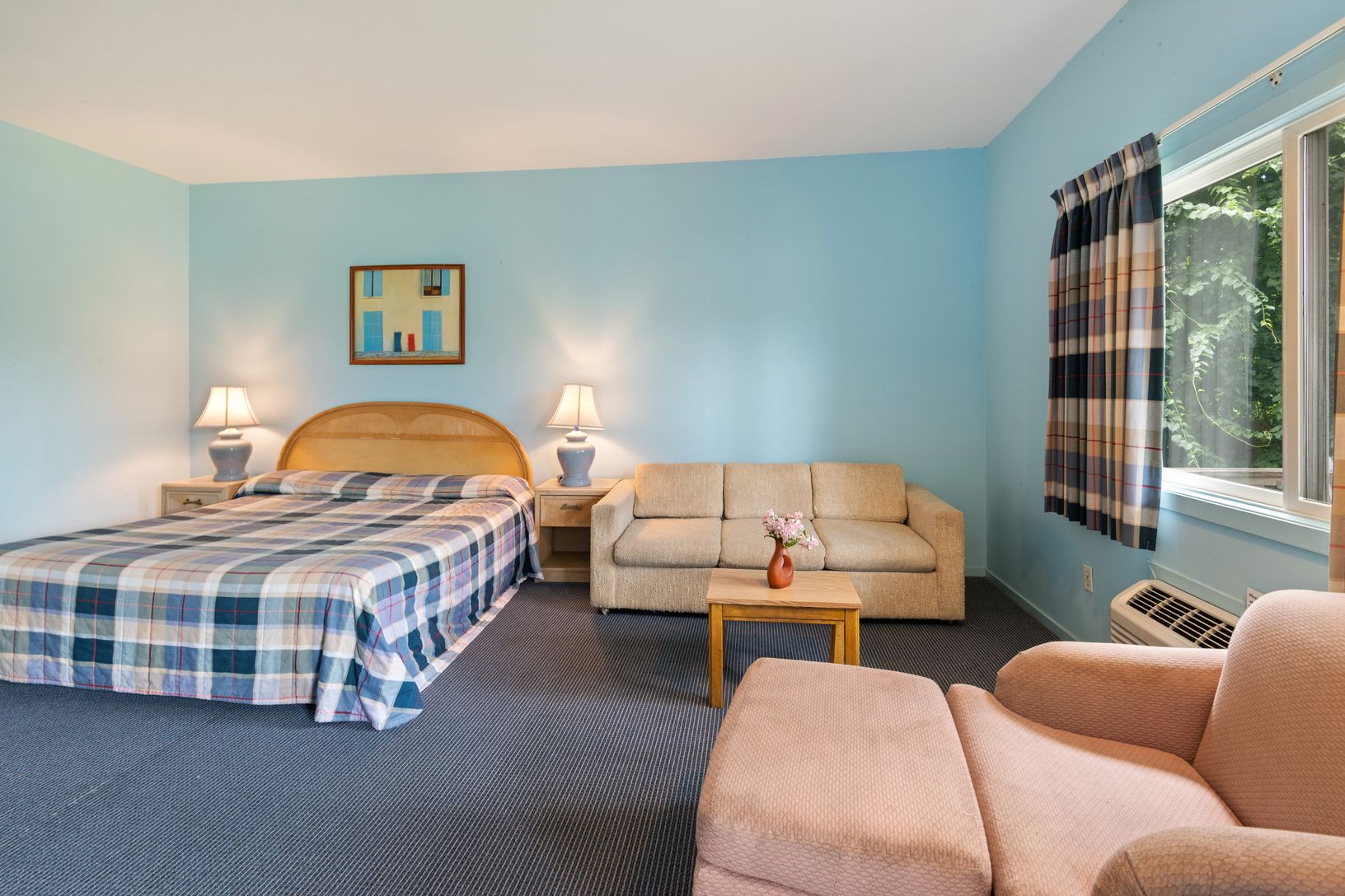  Motel Room