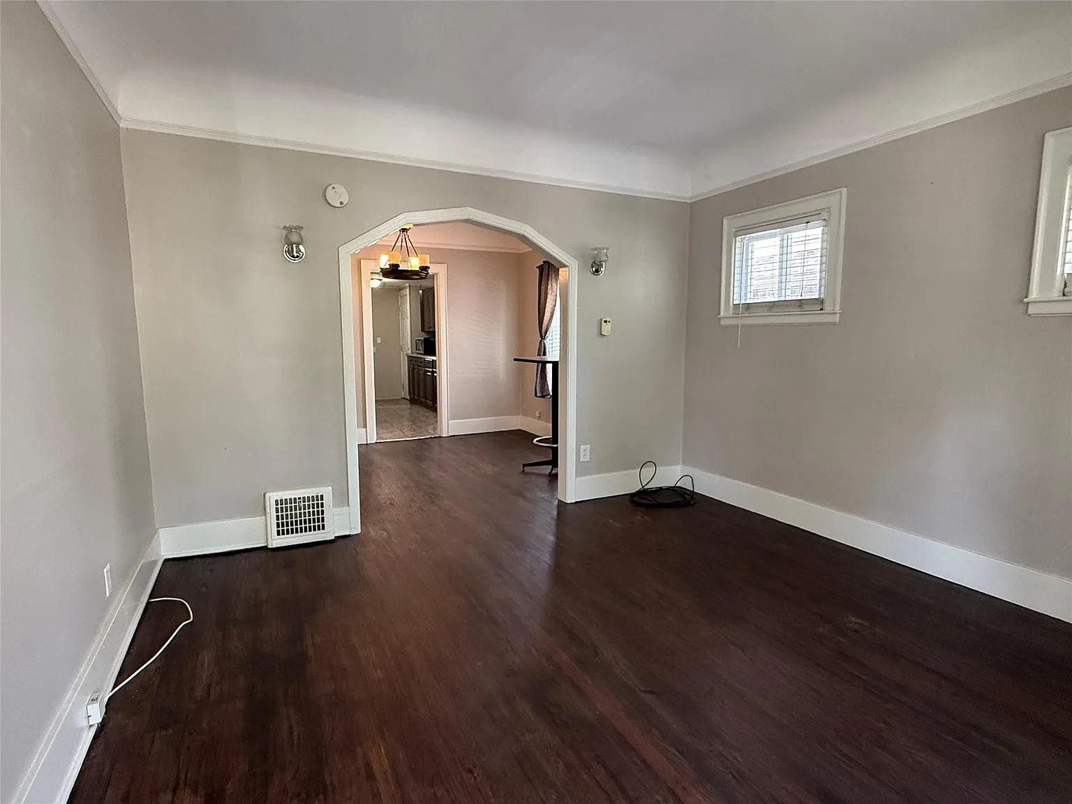 2 bed, 1.0 bath, 850 sqft, $1,500 — Photo 4