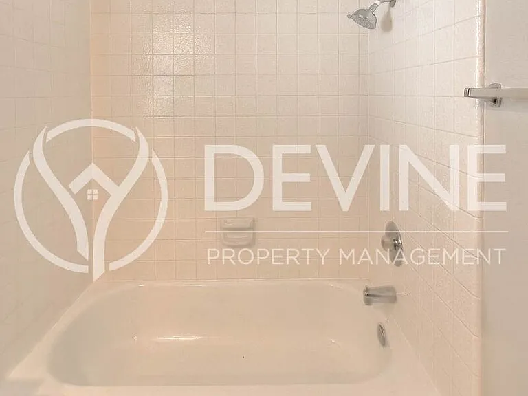 1266 Clearspring Dr — Photo 23