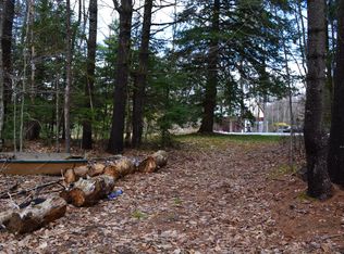 10 Howe Hill Rd, Greenwood, ME 04255