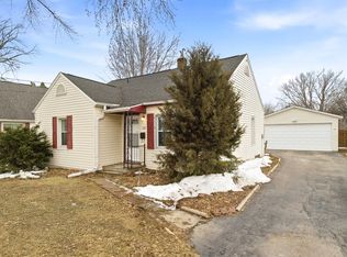 133 W Peckham St, Neenah, WI 54956