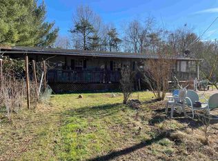 195 Summit Ave, Frametown, WV 26623