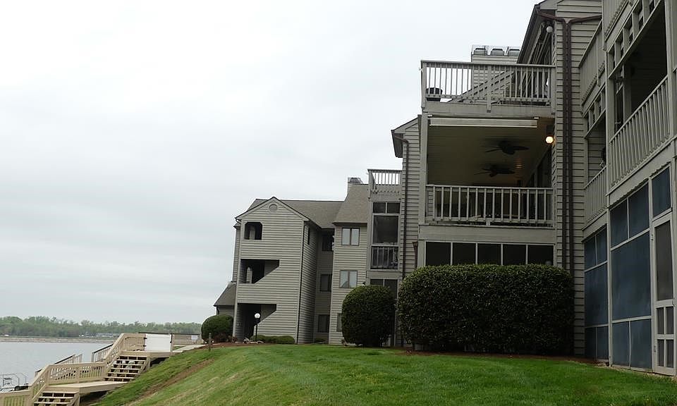 1st image of 64 The Moorings