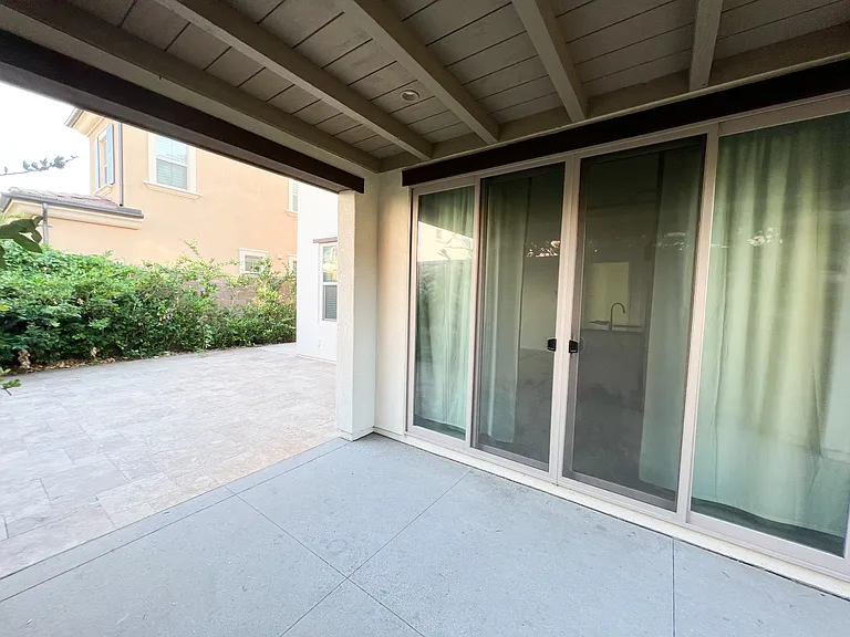 58 Quill — Photo 12