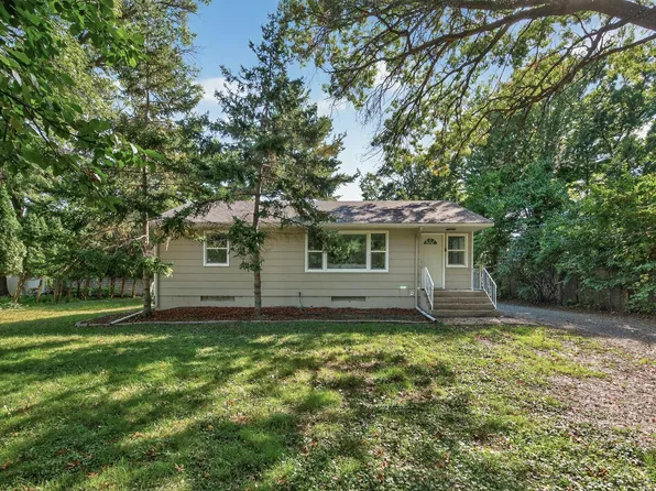 1828 Whitaker St, White Bear Lake, MN 55110