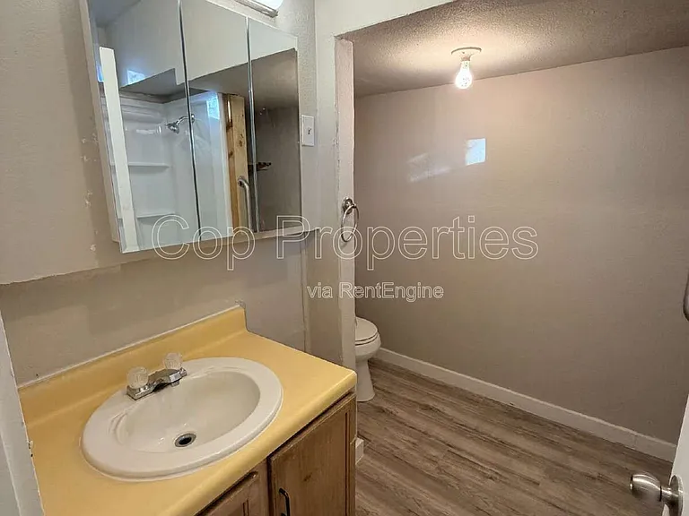 1222 Brighton Ave #B — Photo 16