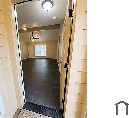16510 Parkridge Ct