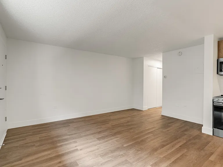 Orea Apartments — Photo 40