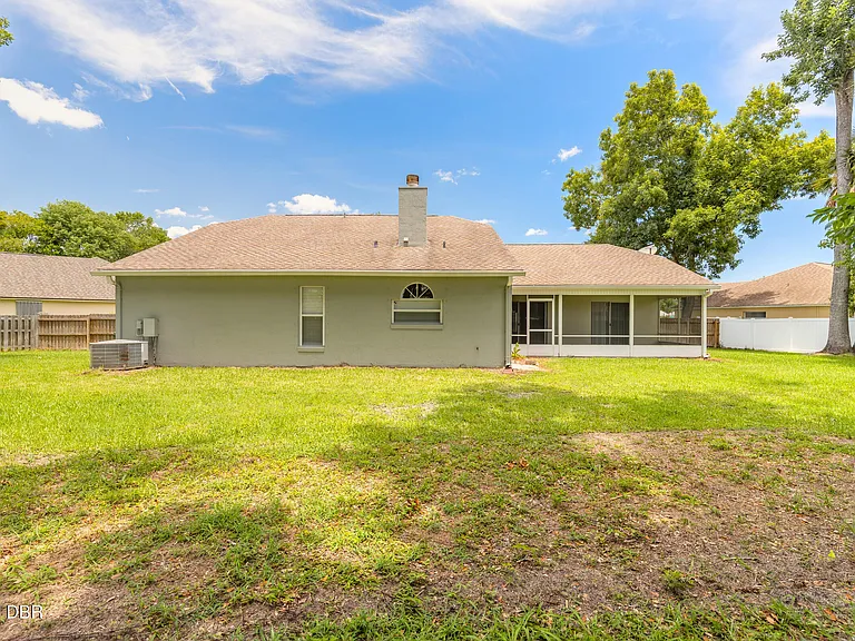109 Brookhollow Cir — Photo 31