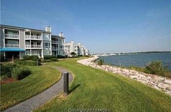 1st image of 921 Oyster Cove Dr