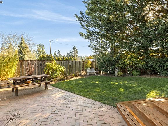 4th image of 11340 SW Viewmount Ct