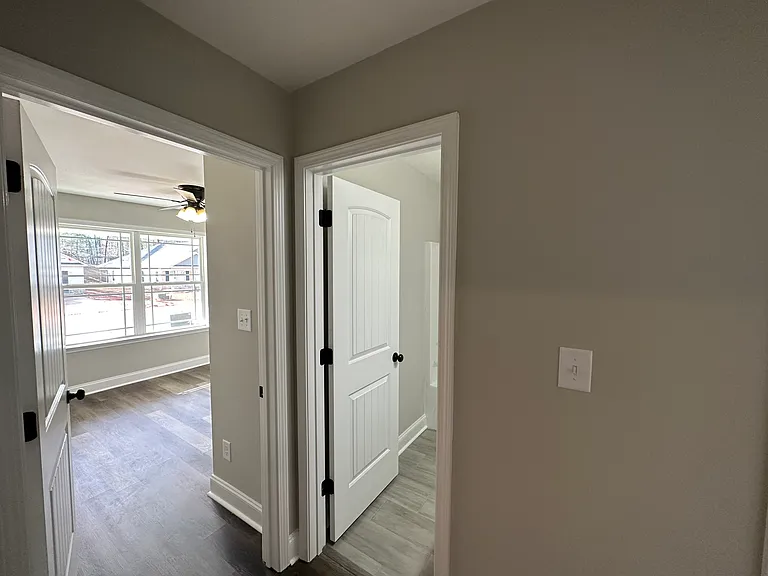 221 Lasso Dr — Photo 20