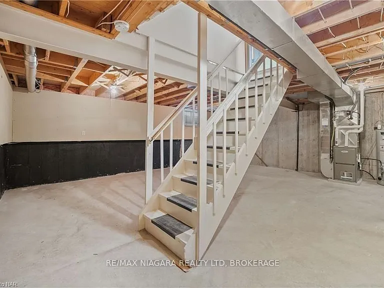 6344 Drummond Rd #1 — Photo 22