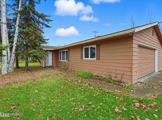 643 Kim Pl, Anchorage, AK 99504
