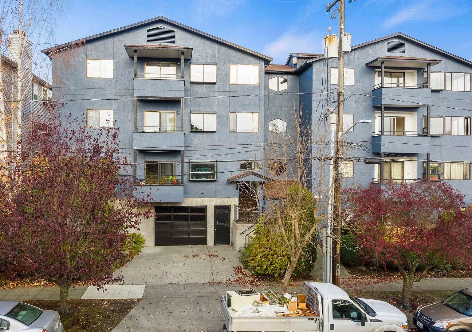 Arie Apartments — Photo 2