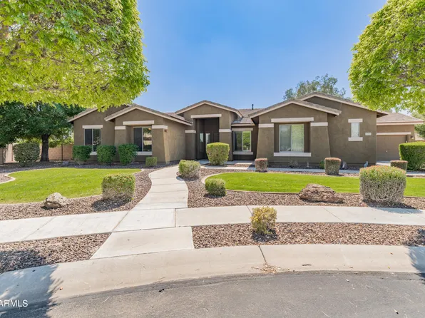 8003 W LUKE Avenue, Glendale, AZ 85303