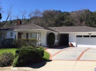 1360 Inverness Dr, Pasadena, CA 91103
