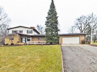 8193 S Us Highway 27, Dewitt, MI 48820