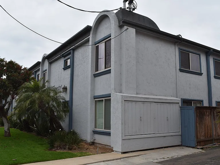 1450 Iris Ave #4 — Photo 17
