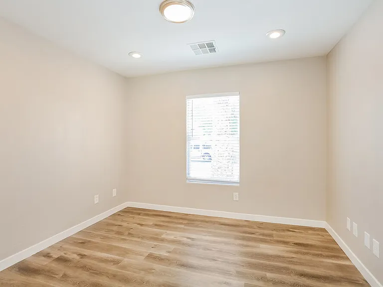 5954 Sleepy Fawn Dr — Photo 12