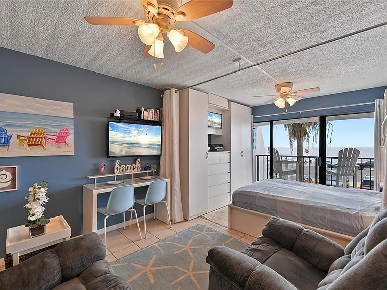 7310 Seawall Blvd #208 — Photo 11