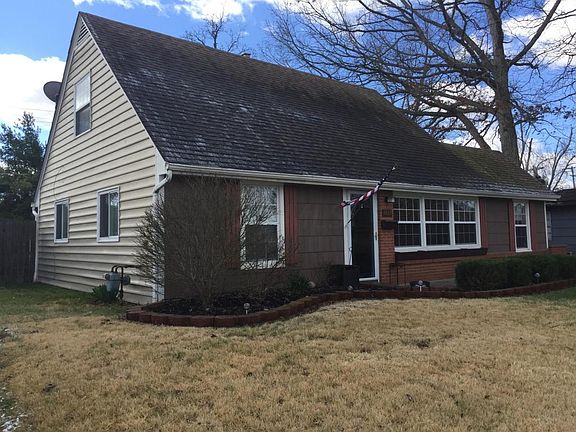 2nd image of 2889 Woodgrove Dr