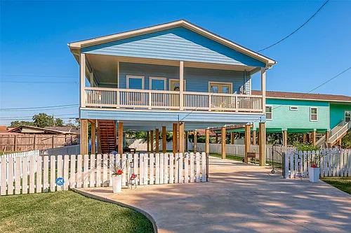 108 Bay Oaks Dr Photo 1