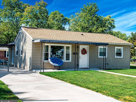 2nd image of 520 Bonnie Dr