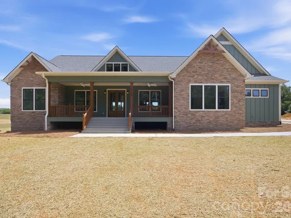373 New Salem Rd #6, Statesville, NC 28625
