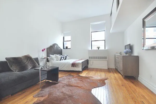 Rented by Keller Williams NYC | media 54