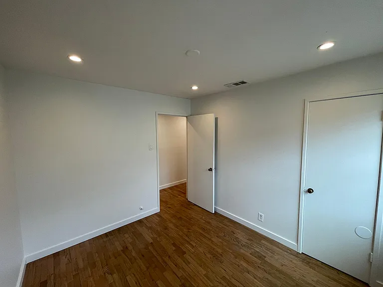 2803 Andrea Ln — Photo 14