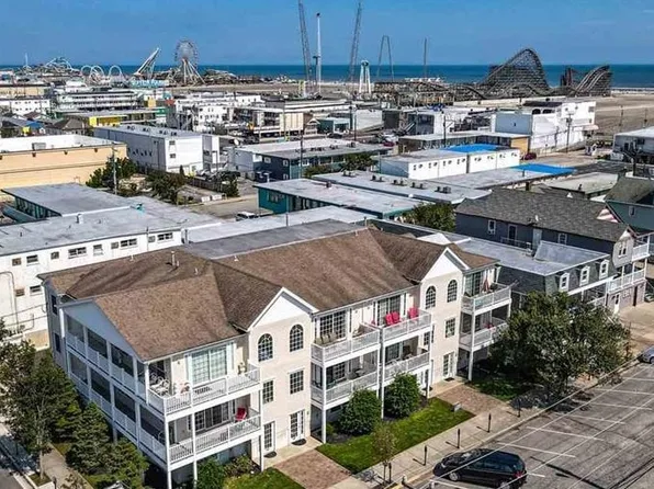 303 E Montgomery Ave #D, Wildwood, NJ 08260