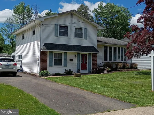 730 Cheryl Dr, Warminster, PA 18974