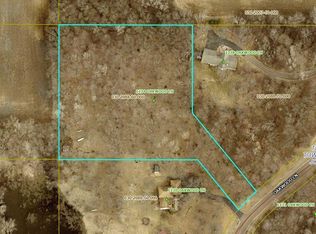 1234 Oakwood Ln, Hudson, WI 54016