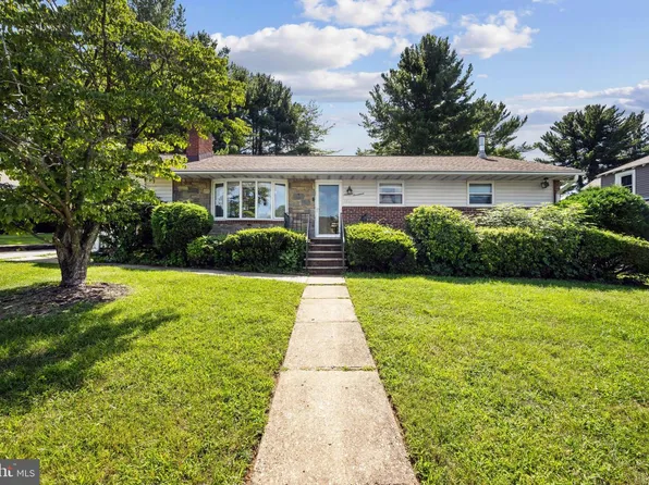 1917 Hillside Dr, Baltimore, MD 21207