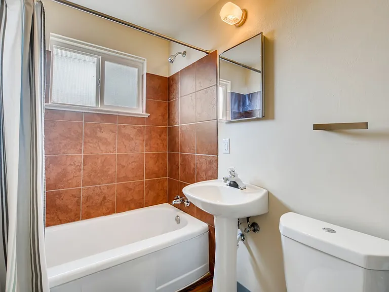 216 S Irving St #1 — Photo 12