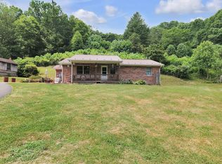 1944 S Fork Rd, Marion, VA 24354