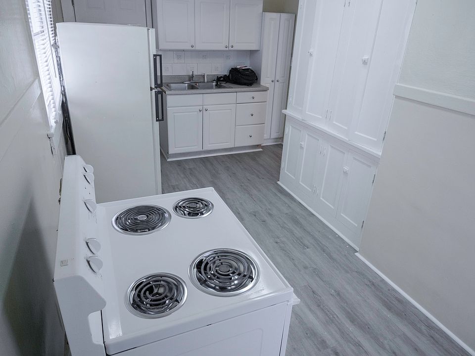 1st image of 488 D St APT 26