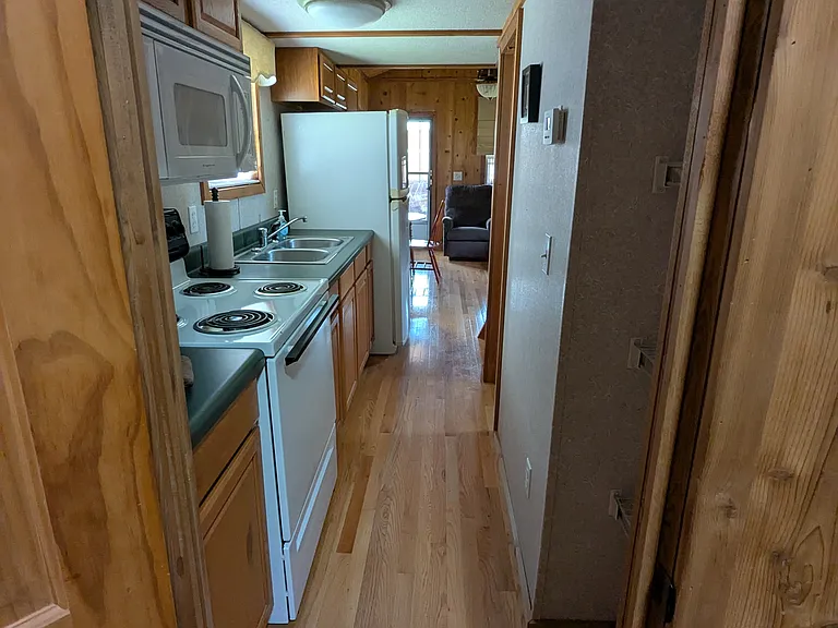2498 Belser Rd — Photo 7