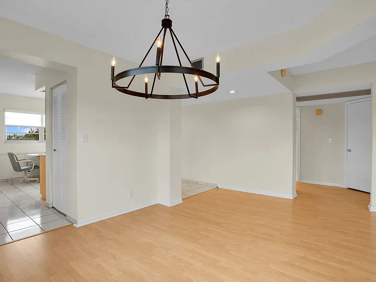 1605 Abaco Dr #M4 — Photo 8
