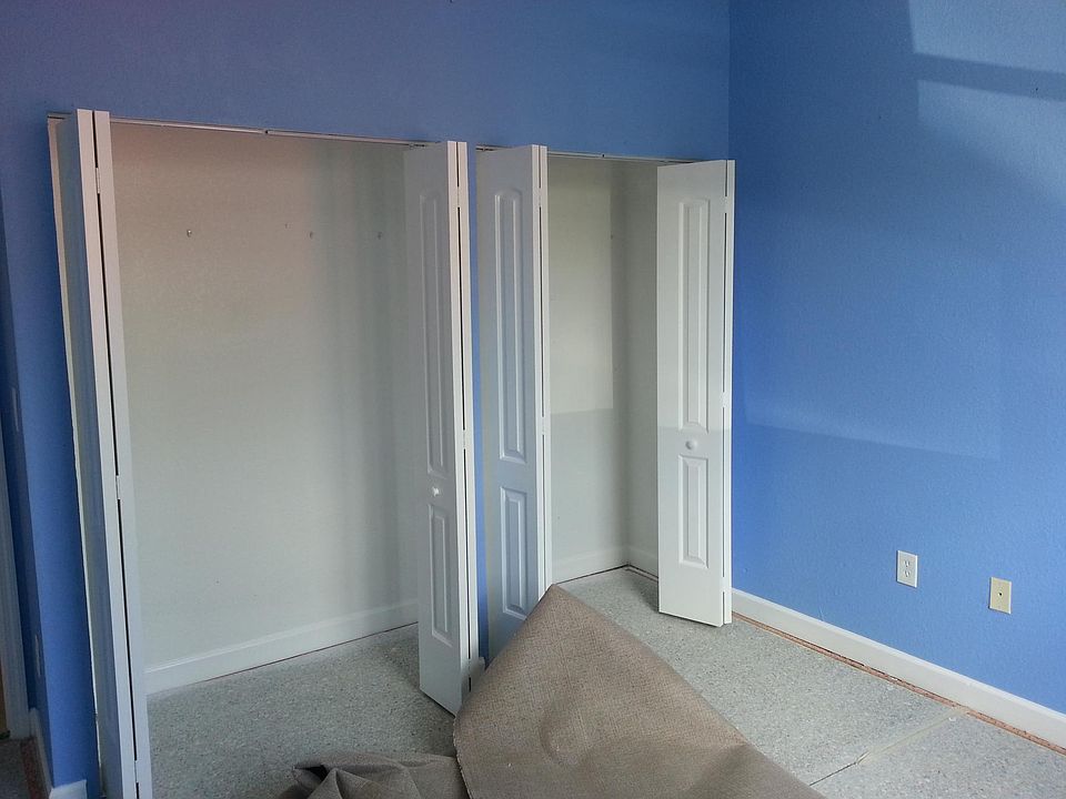1st image of 1535 SE 26th St Unit 107