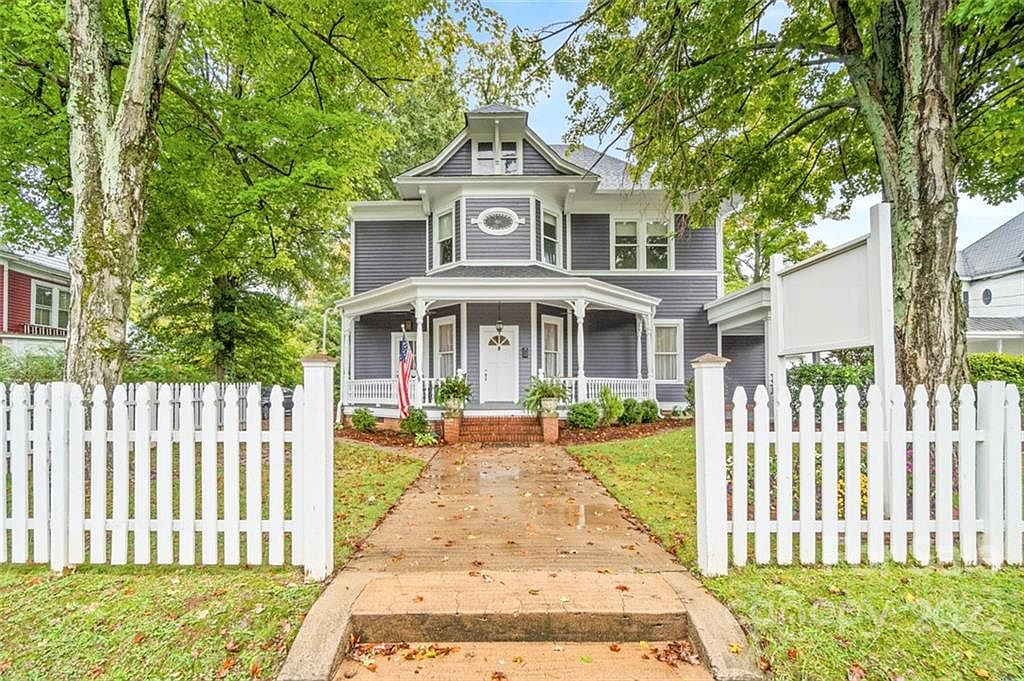 328 Davie Ave, Statesville, NC 28677 MLS 3794539 Zillow