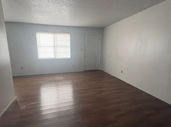230 W Cherokee Ave #A, Sallisaw, OK 74955