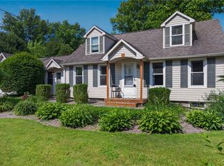 700 Maple Dr, Fayetteville, NY 13066