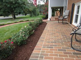 8602 Falkstone Ln, Alexandria, VA 22309