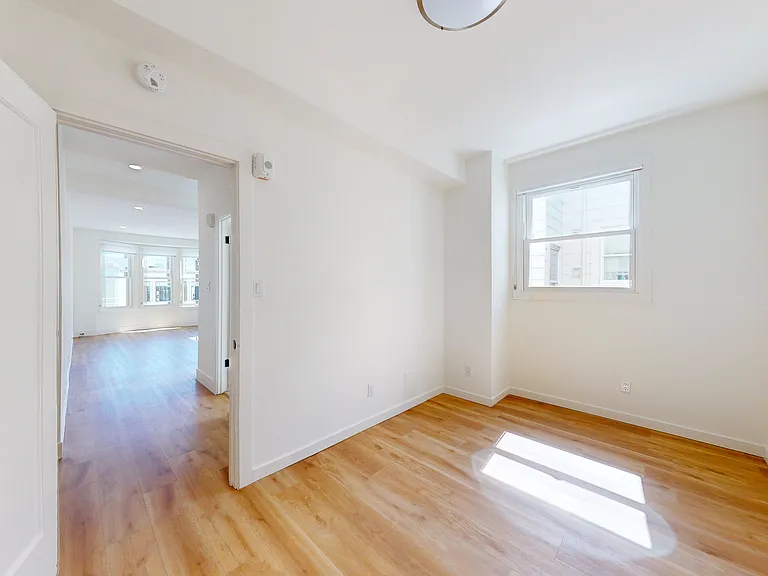 3101 Gough St #206 — Photo 10
