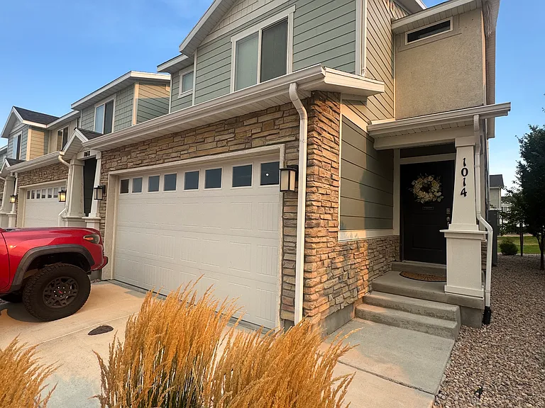 1014 W Fox Run Ave — Photo 1