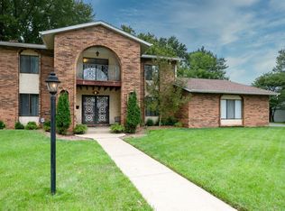 907 Indian Springs Rd, O'Fallon, IL 62269